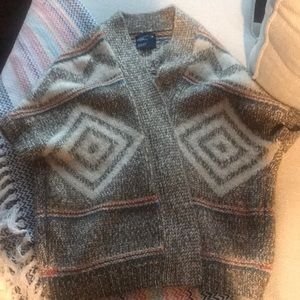 Boho sweater with great pattern!